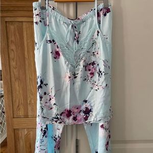 Floral Print Women's Pajama Set